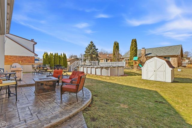 26113 Birchcrest Drive, Chesterfield, MI 48051