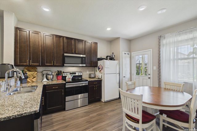 2407 PINK PEARL DR, San Antonio, TX 78224