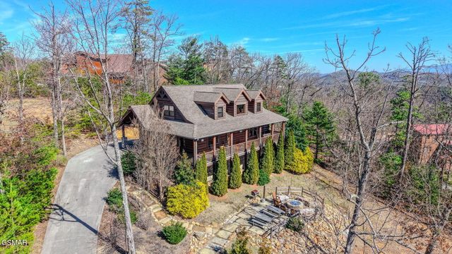 2453 Hackberry Drive, Sevierville, TN 37862