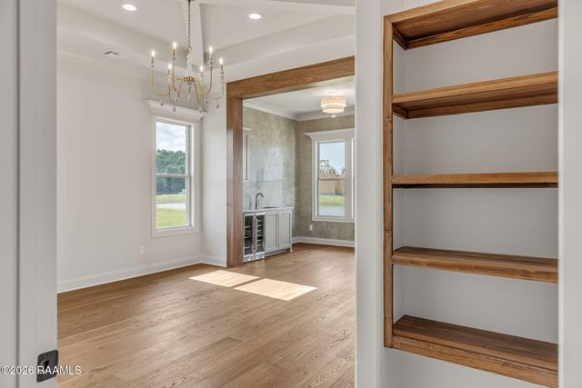 116 Summit Heights Drive, Youngsville, LA 70592