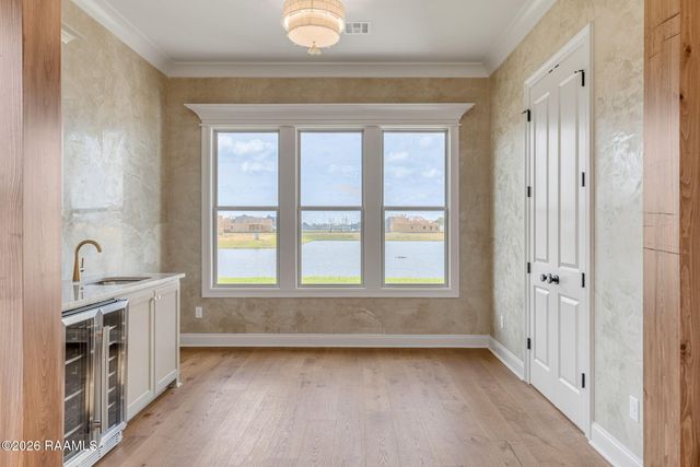 116 Summit Heights Drive, Youngsville, LA 70592