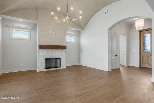 116 Summit Heights Drive, Youngsville, LA 70592