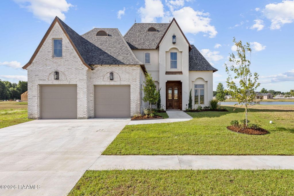 116 Summit Heights Drive, Youngsville, LA 70592