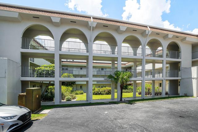 5601 NW 2nd Avenue, Boca Raton, FL 33487