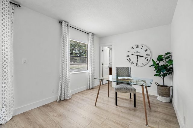 5601 NW 2nd Avenue, Boca Raton, FL 33487