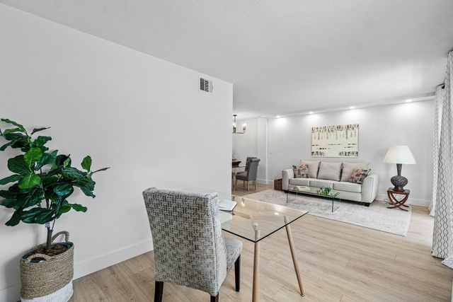 5601 NW 2nd Avenue, Boca Raton, FL 33487