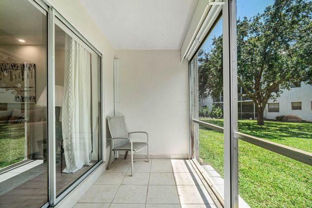 5601 NW 2nd Avenue, Boca Raton, FL 33487