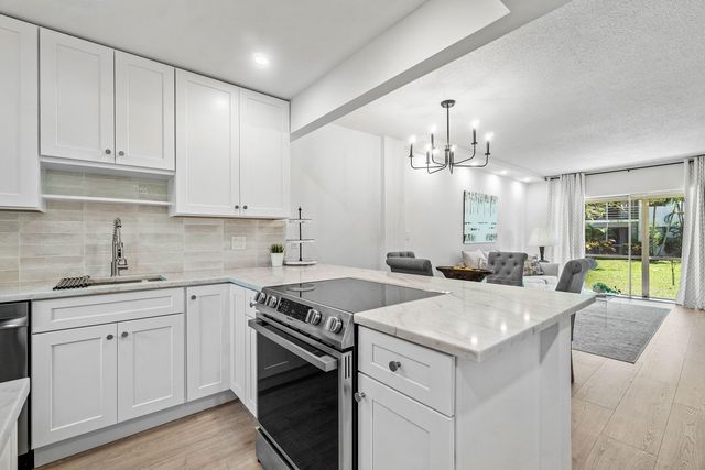5601 NW 2nd Avenue, Boca Raton, FL 33487