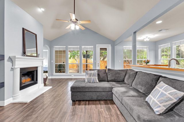 608 Galston DR, Spicewood, TX 78669