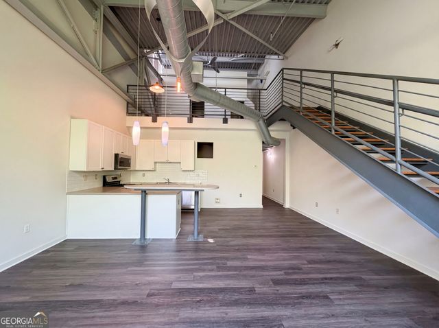 400 Village Parkway NE APT 142, Atlanta, GA 30306