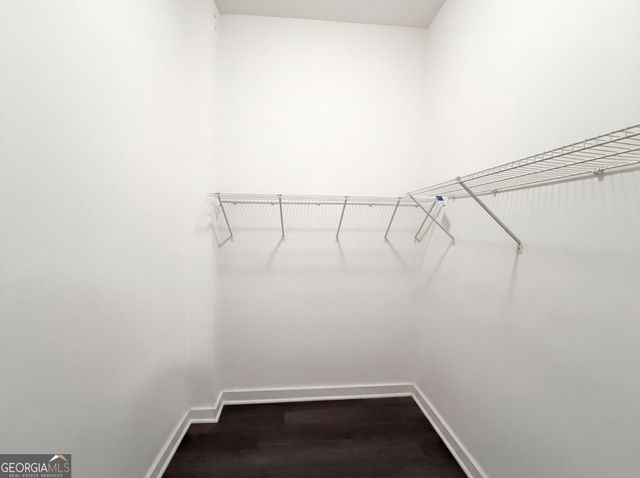 400 Village Parkway NE APT 142, Atlanta, GA 30306