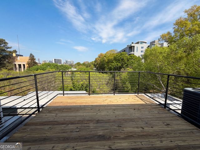 400 Village Parkway NE APT 142, Atlanta, GA 30306