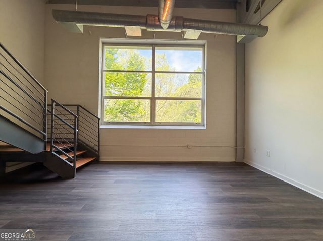 400 Village Parkway NE APT 142, Atlanta, GA 30306