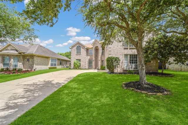 2723 Sterling Fields Drive, Pearland, TX 77584