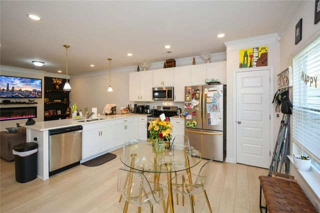 2610 Ravencliff Road, Austell, GA 30168