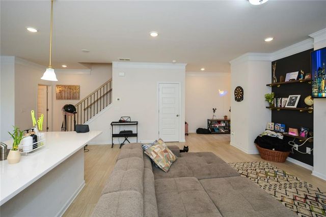2610 Ravencliff Road, Austell, GA 30168