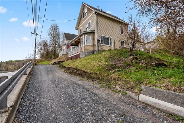 15 River Street, Montpelier, VT 05602