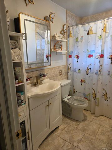 1344 Bay 25th Street, Far Rockaway, NY 11691