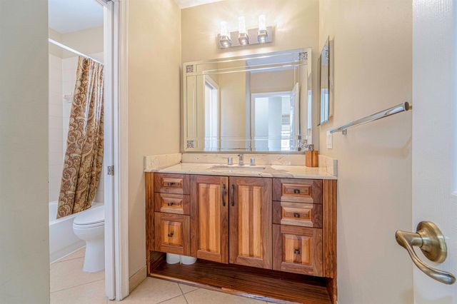 6770 Aliso Avenue, West Palm Beach, FL 33413