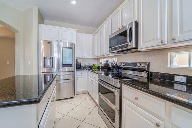 6770 Aliso Avenue, West Palm Beach, FL 33413