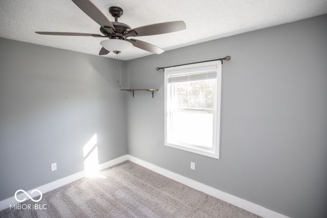 2645 N Private Road 175 W, North Vernon, IN 47265