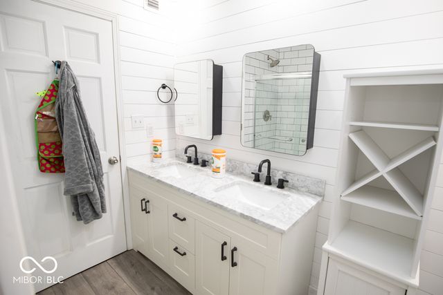 2645 N Private Road 175 W, North Vernon, IN 47265