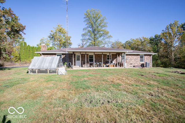 2645 N Private Road 175 W, North Vernon, IN 47265