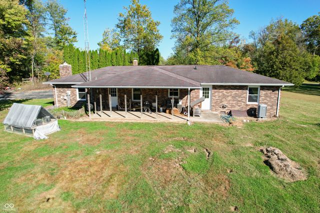 2645 N Private Road 175 W, North Vernon, IN 47265