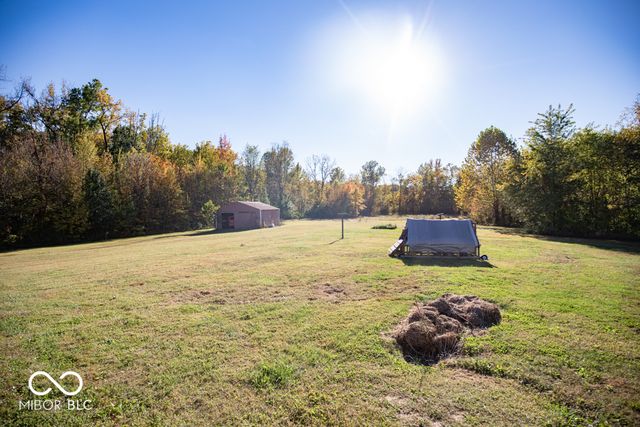 2645 N Private Road 175 W, North Vernon, IN 47265