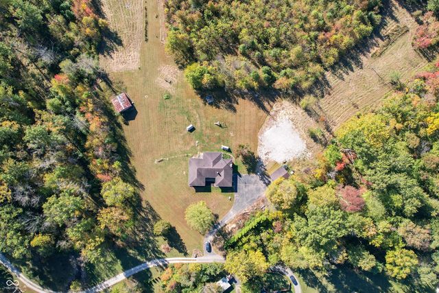 2645 N Private Road 175 W, North Vernon, IN 47265