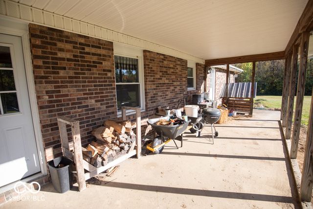 2645 N Private Road 175 W, North Vernon, IN 47265