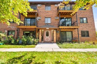 922 W Irving Park Road 303, Bensenville, IL 60106