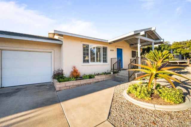 604 Monterey Dr, Oceanside, CA 92058
