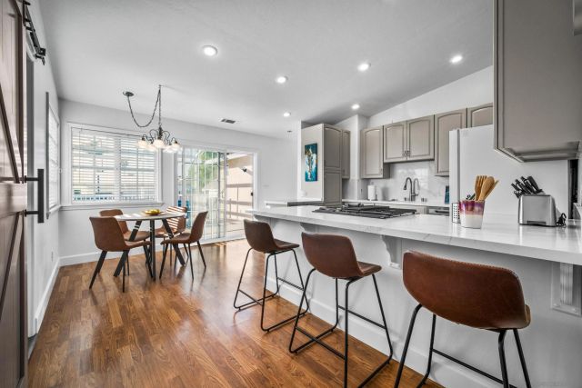 604 Monterey Dr, Oceanside, CA 92058
