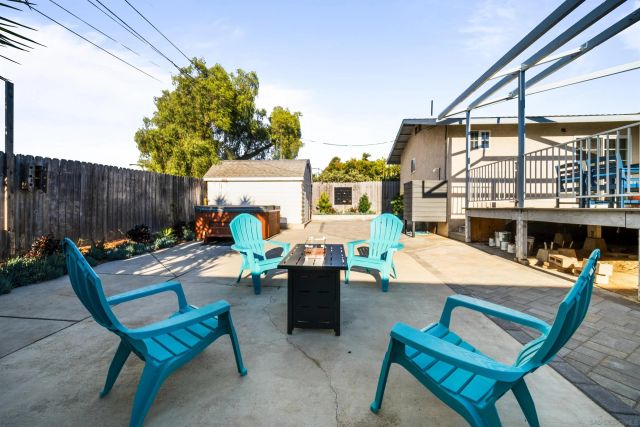 604 Monterey Dr, Oceanside, CA 92058