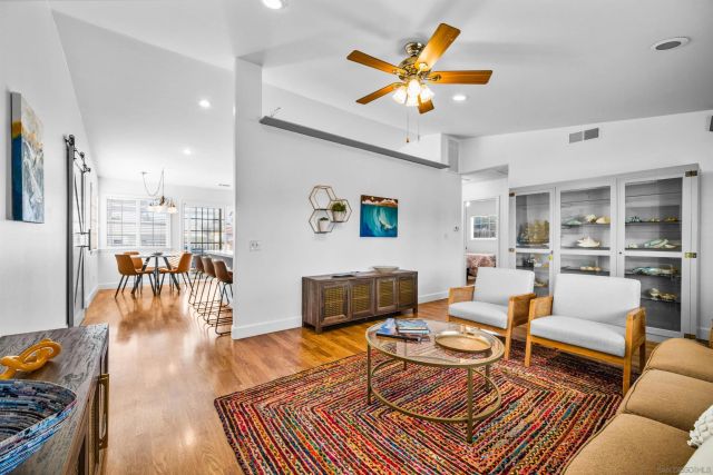 604 Monterey Dr, Oceanside, CA 92058