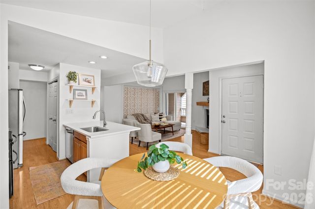 413 W 8th Street N, Charlotte, NC 28202