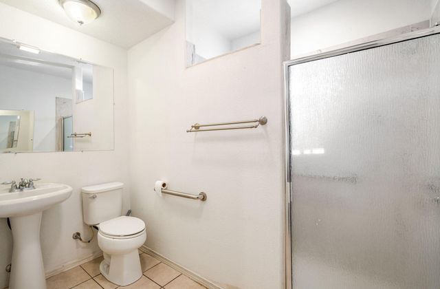56 Olguin Road, Jarales, NM 87023