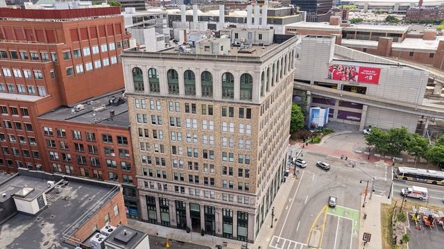 210 South Street 11-6, Boston, MA 02111