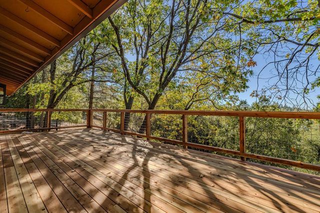 13771 West Ct, Pine Grove, CA 95665