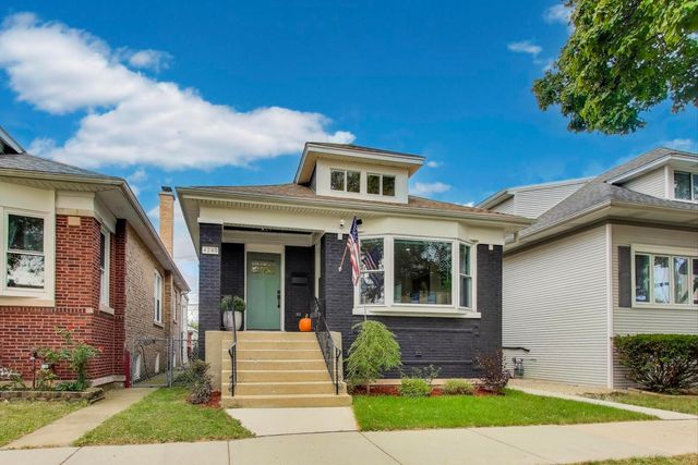 4240 N Mcvicker Avenue, Chicago, IL 60634
