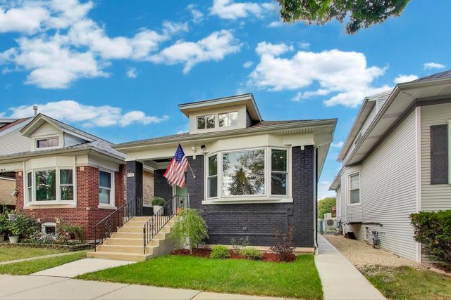 4240 N Mcvicker Avenue, Chicago, IL 60634