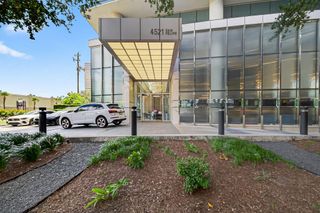 4521 San Felipe 2501, Houston, TX 77027