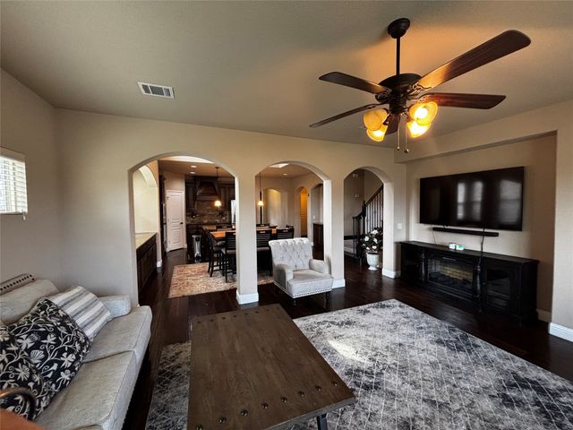 1412 Chase Way, Crowley, TX 76036