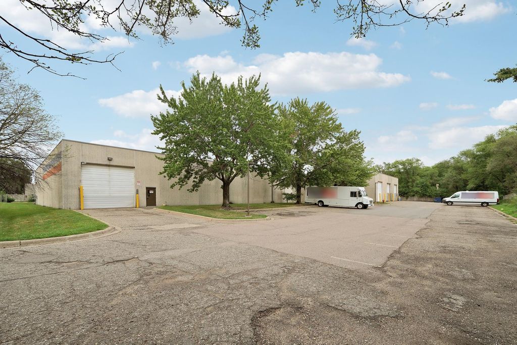 9219 Grand Avenue S, Bloomington, MN 55420 — photo 5