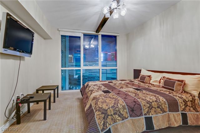 2777 Paradise Road 2001, Las Vegas, NV 89109