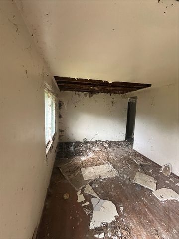 452 Hochberg Road, Penn Hills, PA 15235