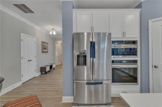 140 Amherst Way, Fayetteville, GA 30215