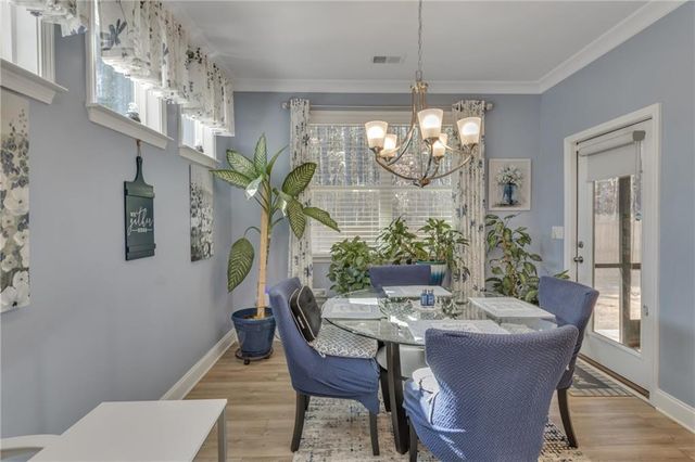 140 Amherst Way, Fayetteville, GA 30215