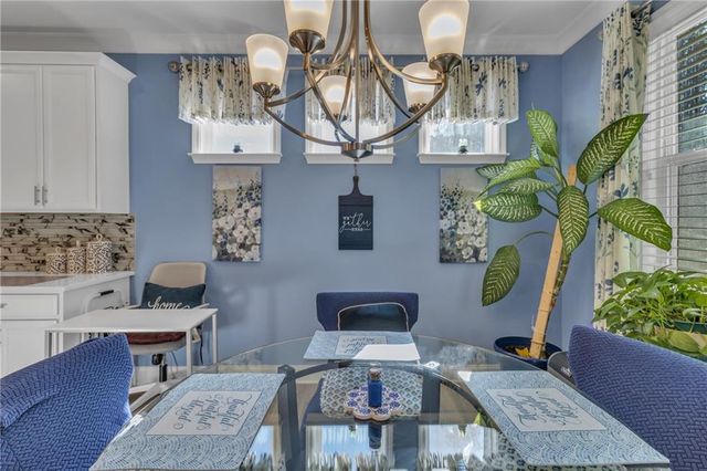 140 Amherst Way, Fayetteville, GA 30215